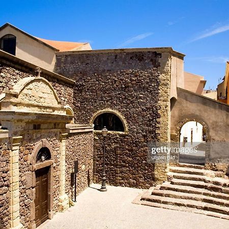 Casa Chiara Castelsardo Exterior foto